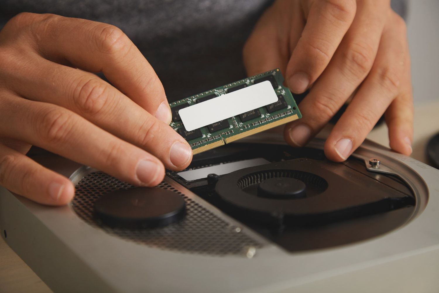 Възстановяване на данни от дефектиращо NVMe SSD