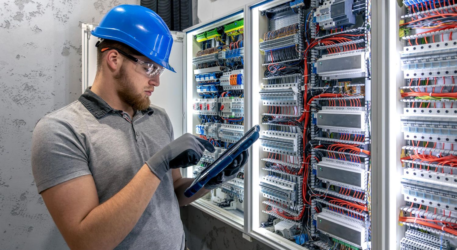 Казус: Стабилна отдалечена Modbus връзка с PLC през VPN